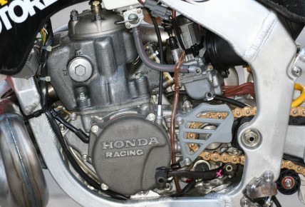 1999 Honda RC250