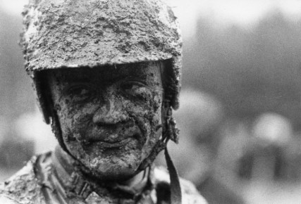Ake's face after muddy race at Apolda ...